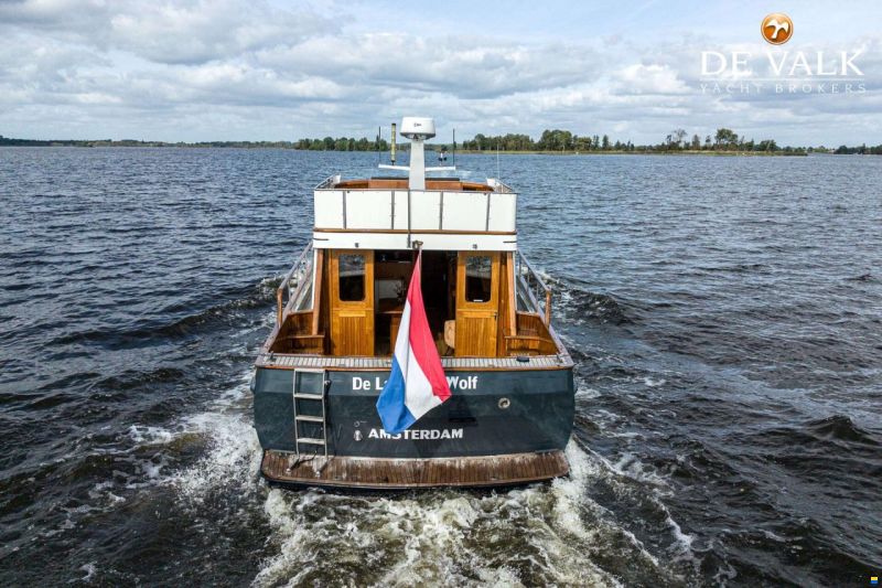 De Vries Lentsch 44 Sedan