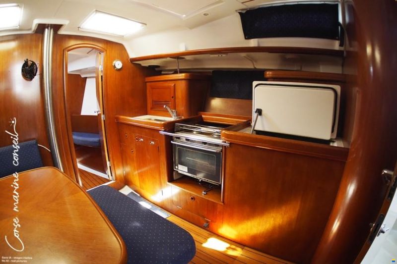 Beneteau Oceanis 393