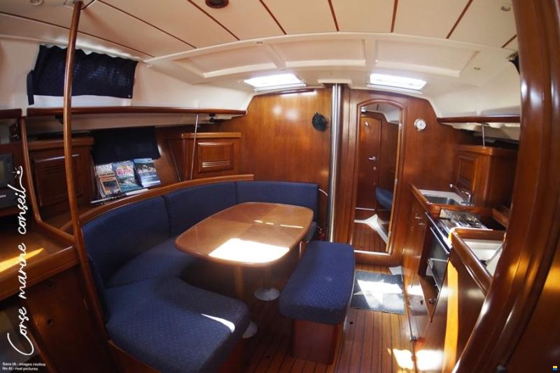Beneteau Oceanis 393