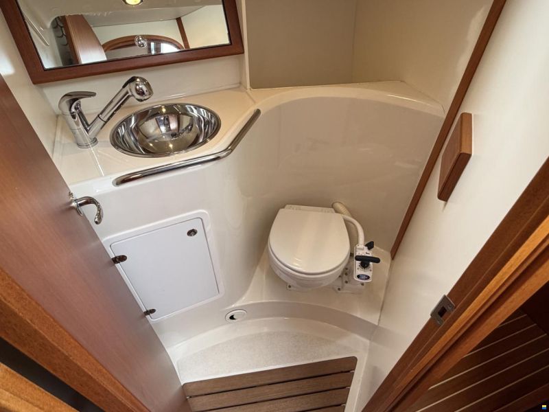Arcona 370