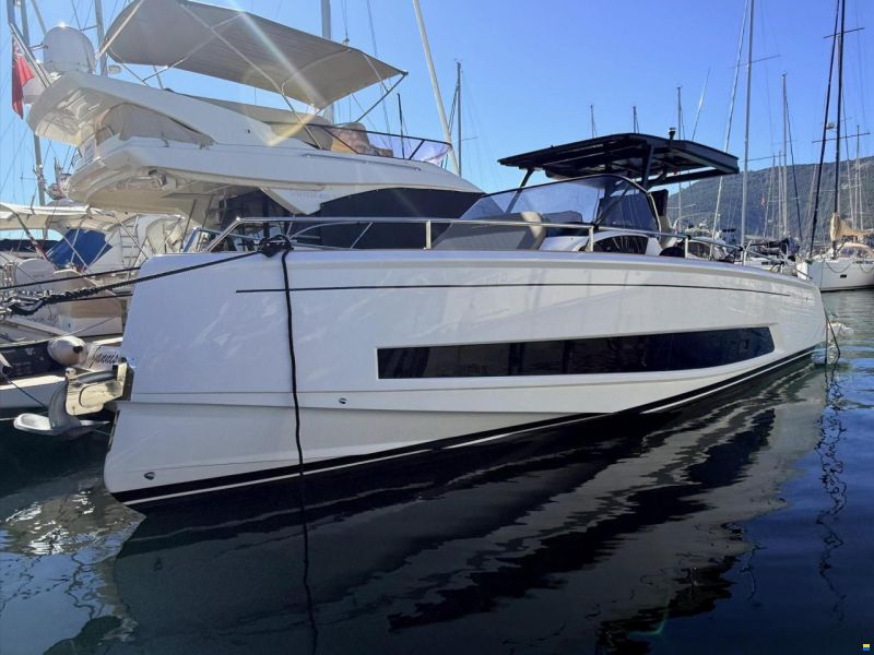Salpa Avantgarde 35