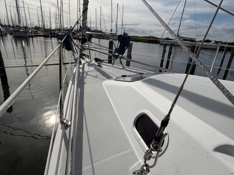 Catalina 320