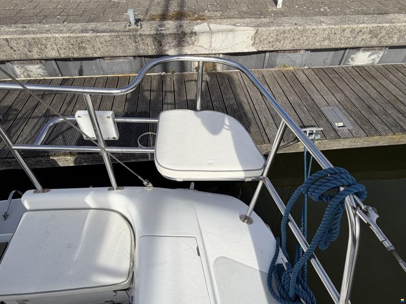 Catalina 320