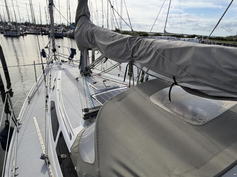 Catalina 320