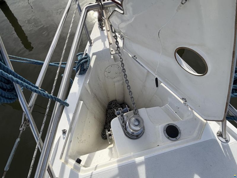 Catalina 320