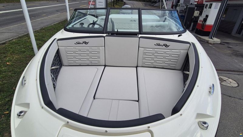 Sea Ray SPX 190 Europe
