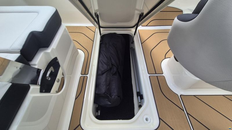 Sea Ray SPX 190 Europe