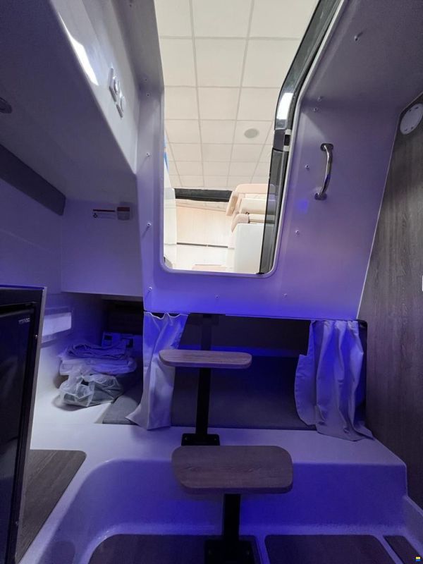 Quicksilver Inflatables Activ 875 Sundeck