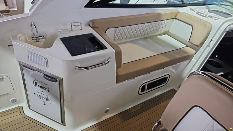 Bayliner Ciera 8