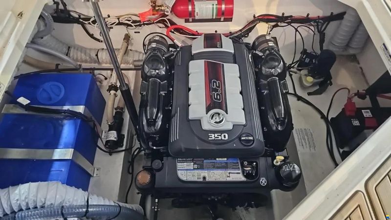 Bayliner Ciera 8
