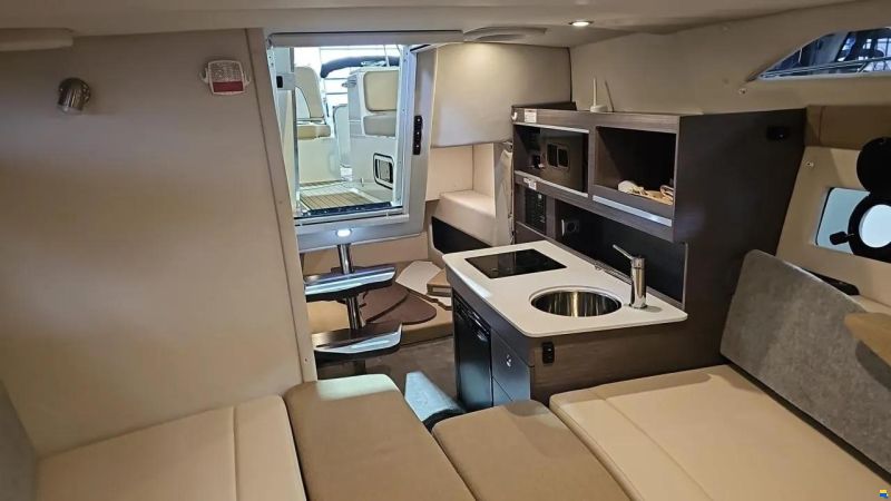 Bayliner Ciera 8