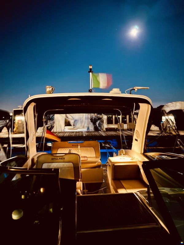Bayliner Ciera 8