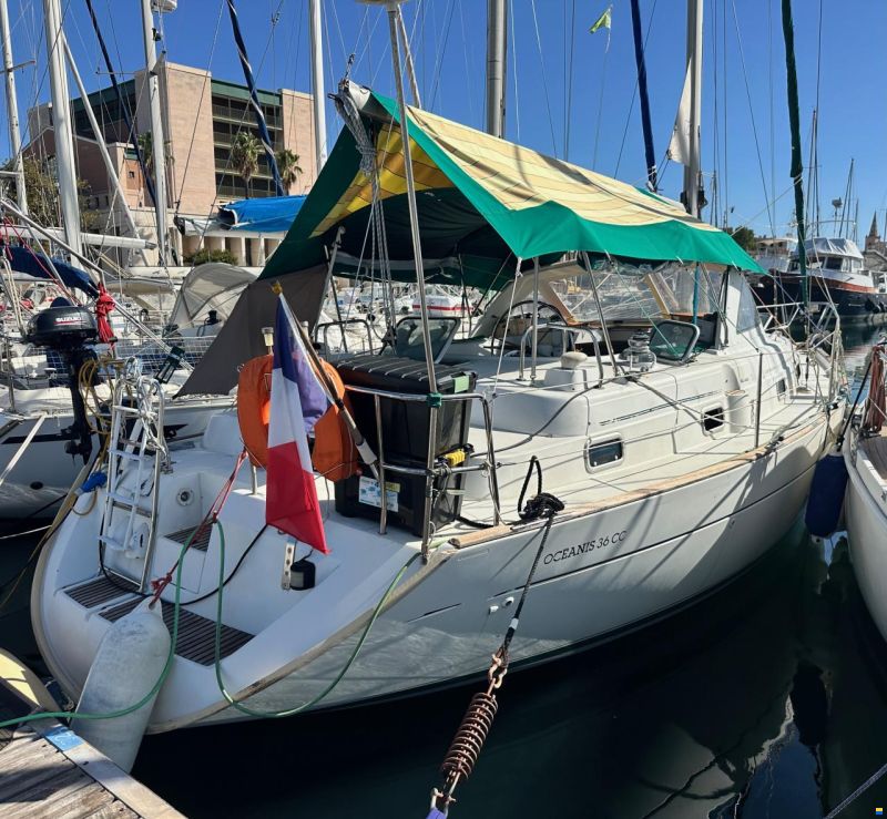 Beneteau Oceanis 36 CC