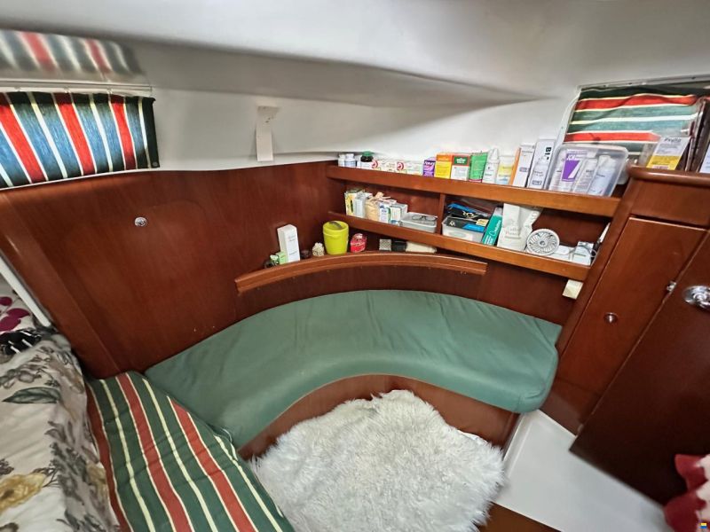 Beneteau Oceanis 36 CC