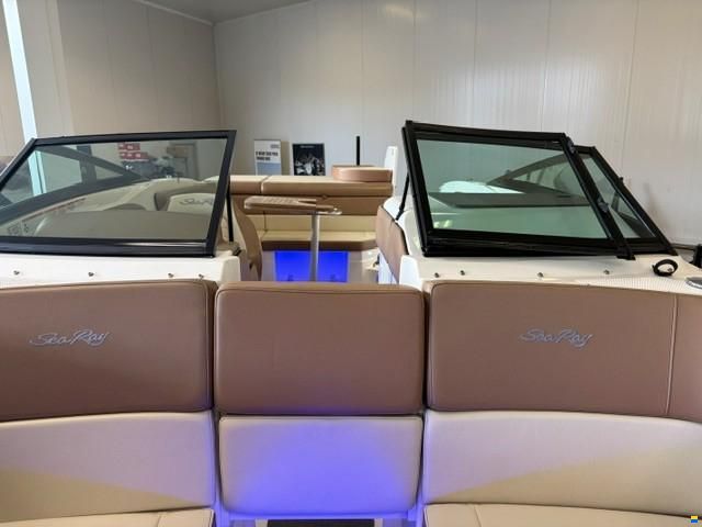 Sea Ray SPX23