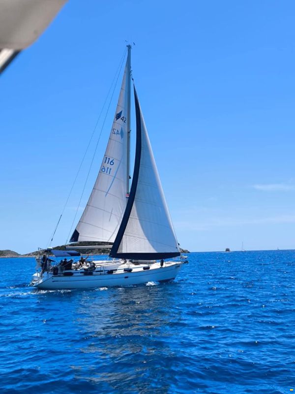 Bavaria 42 Cruiser