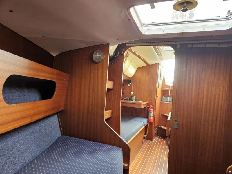 Jeanneau Aquila 28