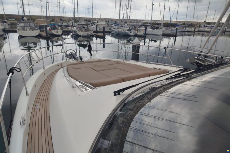 Prestige 550