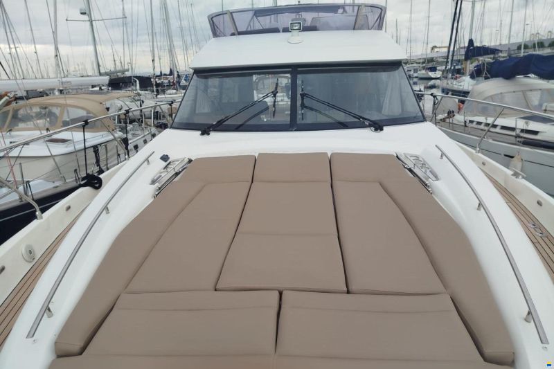 Prestige 550