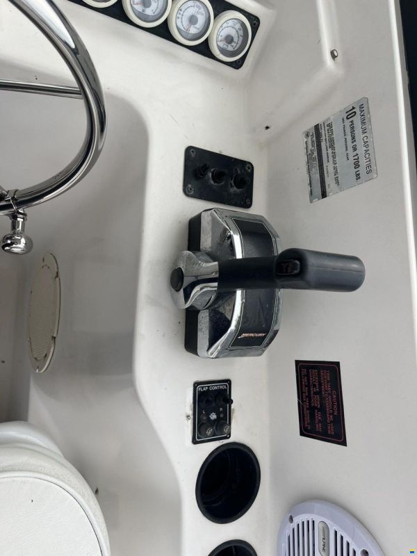 Bayliner Trophy 2352