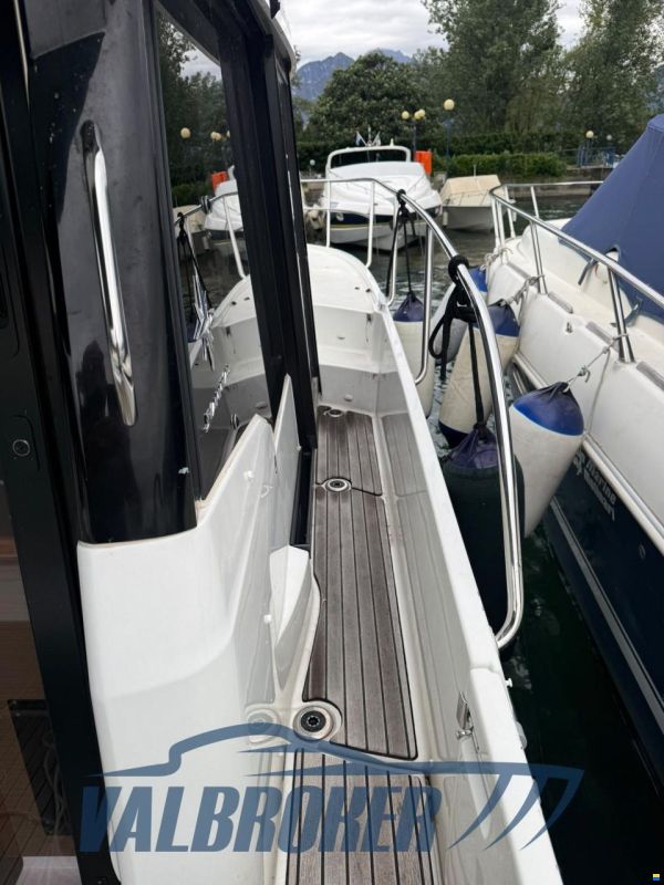 Jeanneau Merry Fisher 895