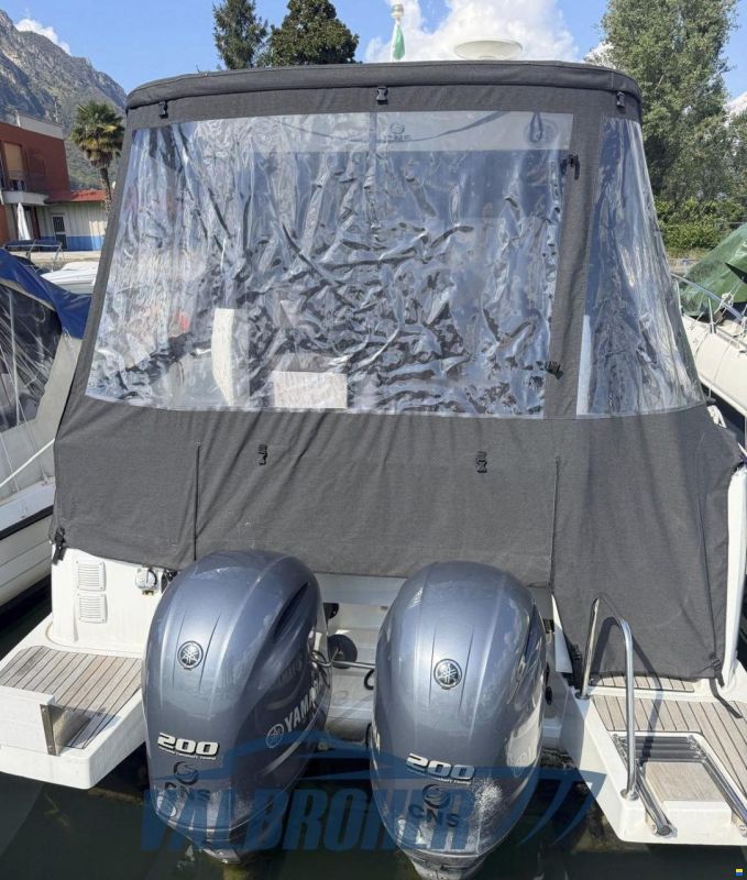 Jeanneau Merry Fisher 895