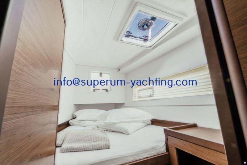 Lagoon 40