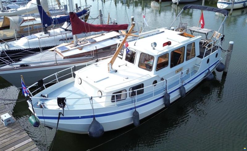Linssen - Sint Jozef Vlet 950 Salon AK