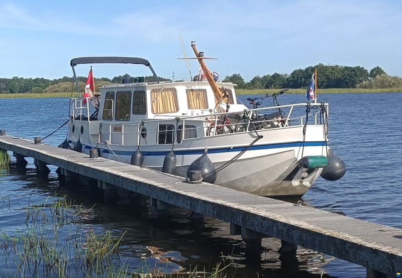 Linssen - Sint Jozef Vlet 950 Salon AK