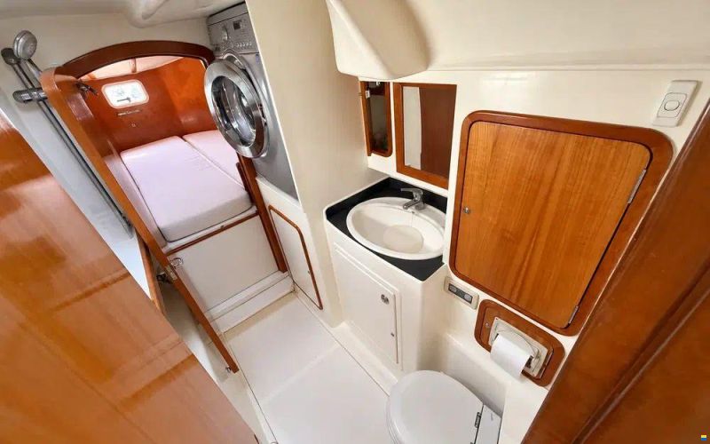 Charter Cats Prowler 48