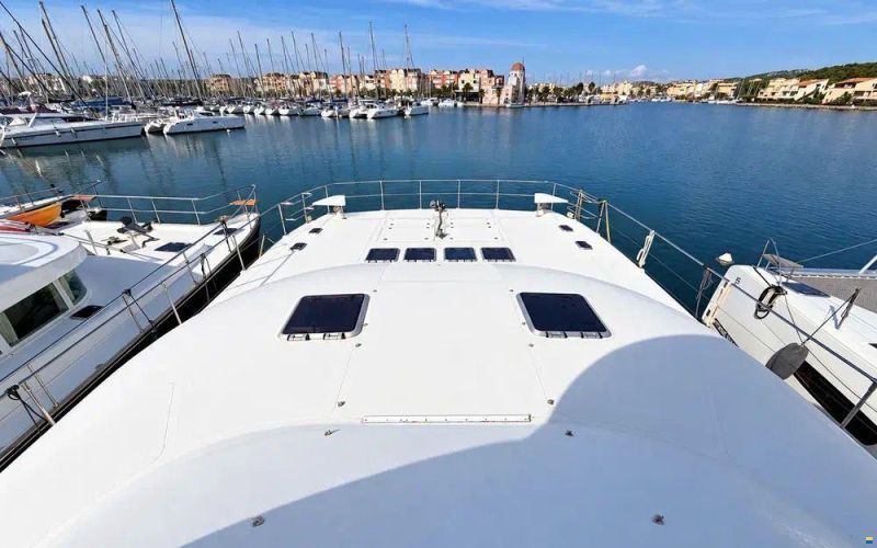 Charter Cats Prowler 48