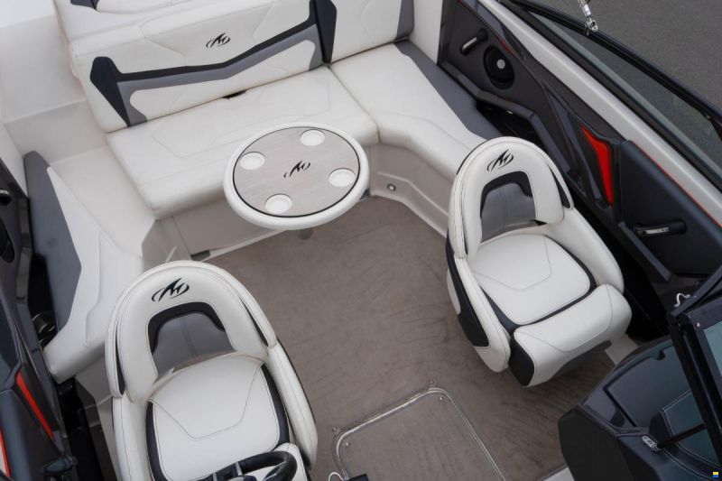 Monterey 238 Super Sport