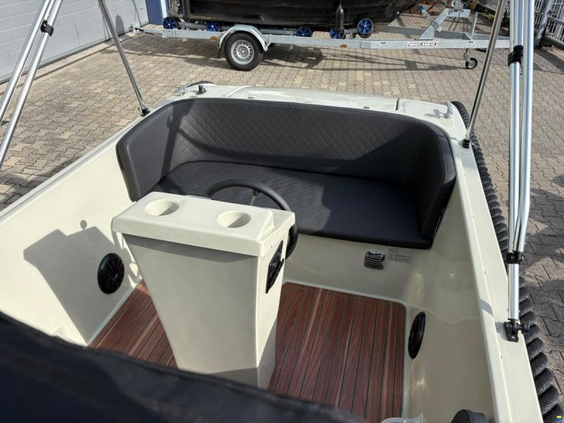 Reest Sloep 555 Tender