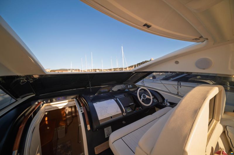 Cantieri di Sarnico 65 HT