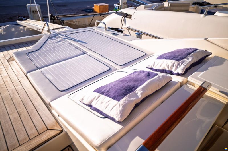 Cantieri di Sarnico 65 HT