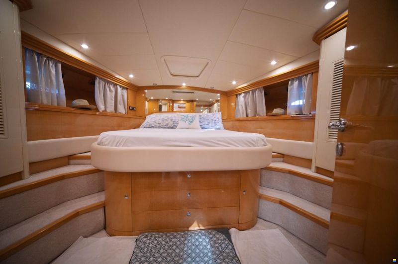 Cantieri di Sarnico 65 HT