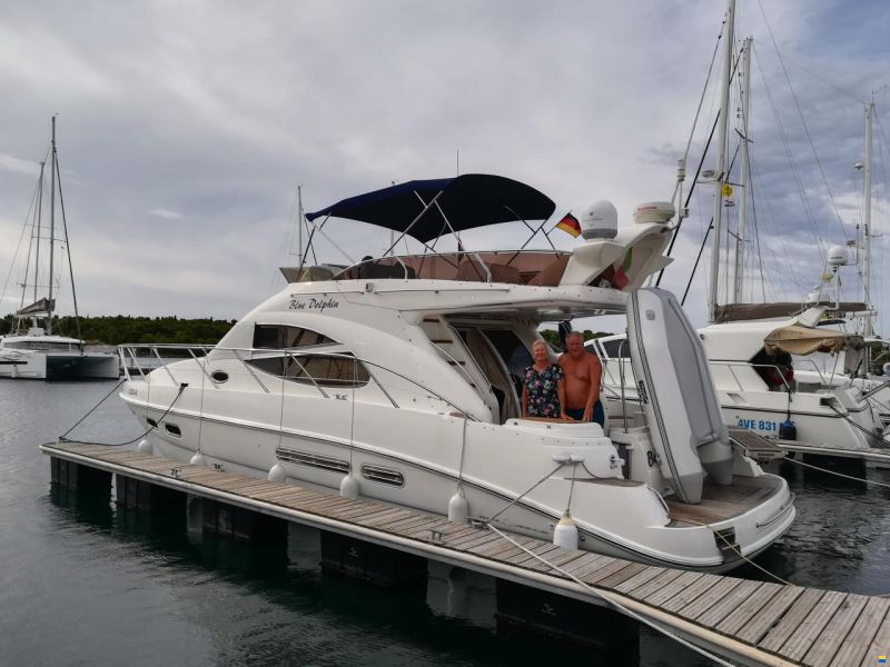 Sealine 42/5 FLY