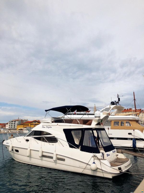Sealine 42/5 FLY