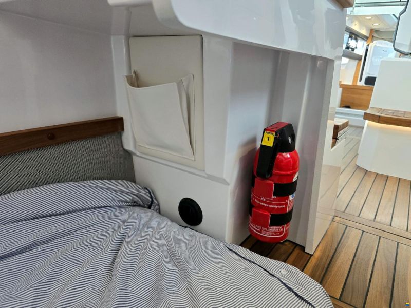 Axopar 37 XC Aft Cabin 2x300hk Mercury Verado X