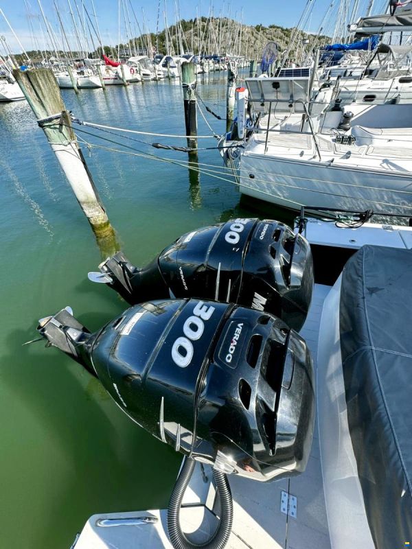 Axopar 37 XC Aft Cabin 2x300hk Mercury Verado X