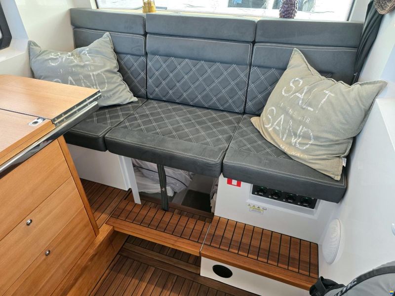 Axopar 37 XC Aft Cabin 2x300hk Mercury Verado X