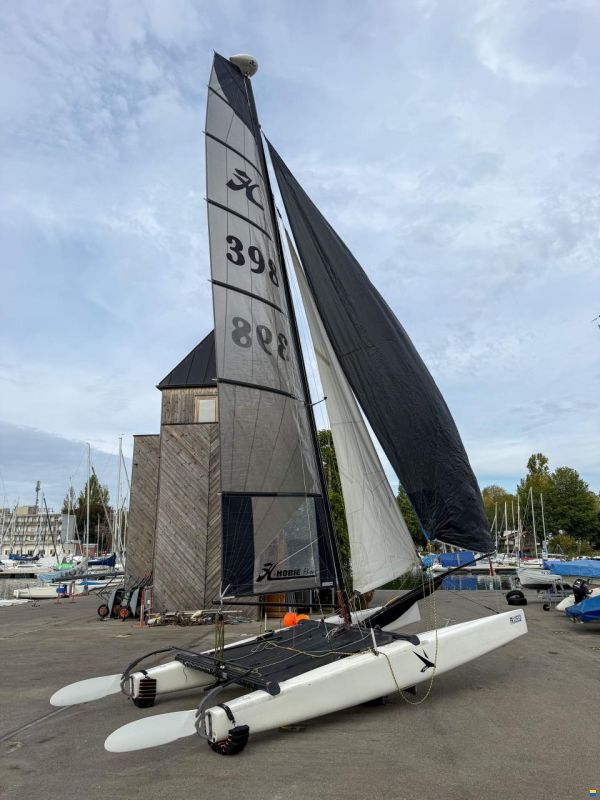 Hobie Cat FX-One