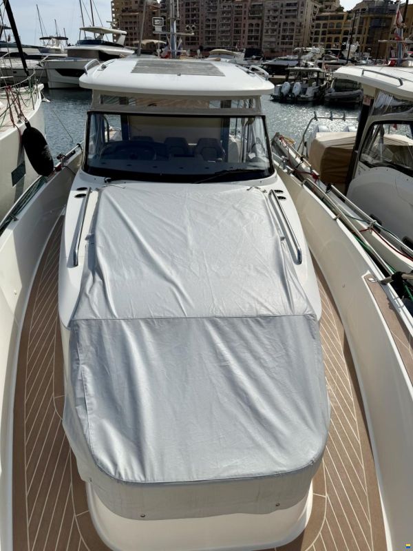 Nimbus T11