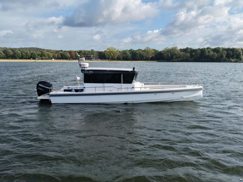 Axopar 28 Cabin