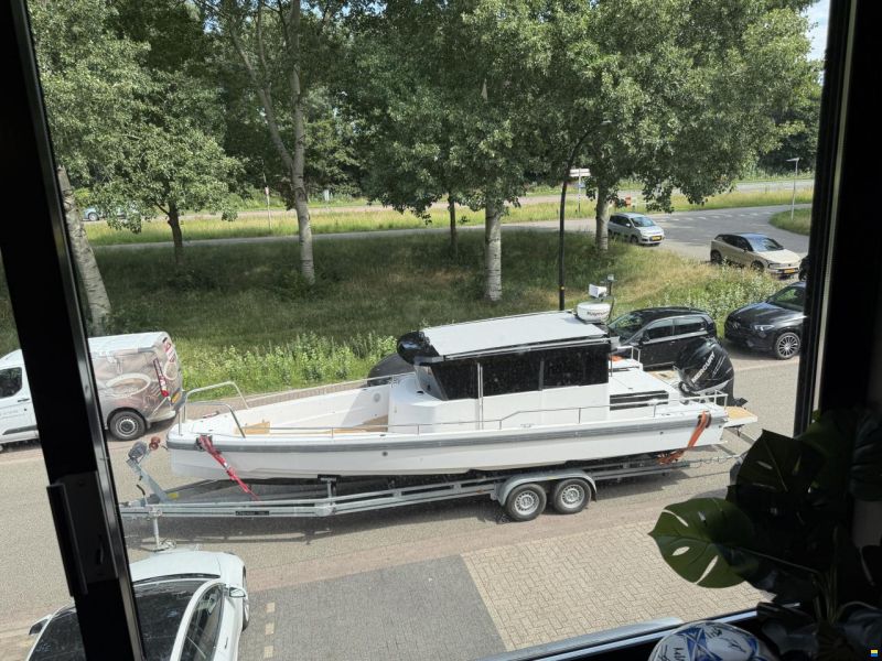 Axopar 28 Cabin