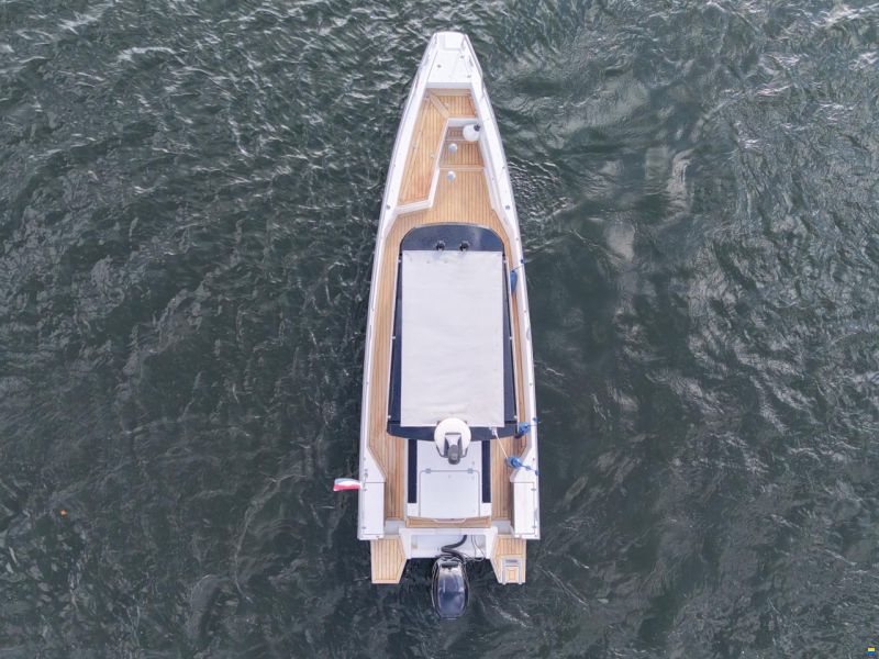 Axopar 28 Cabin