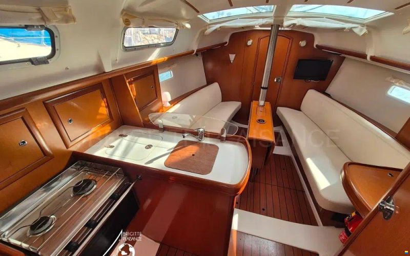 Beneteau OCEANIS 323 CLIPPER DL