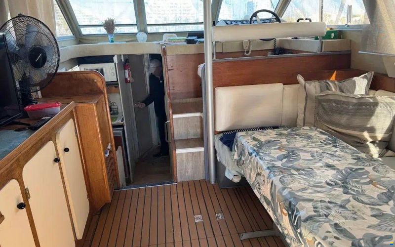 Marine Project Princess 38