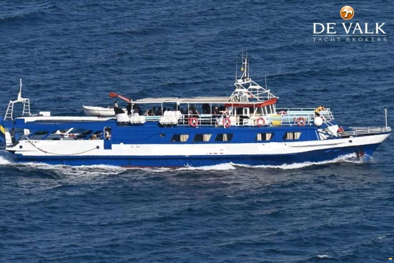 Day Passengers Ship Alexander Green 80