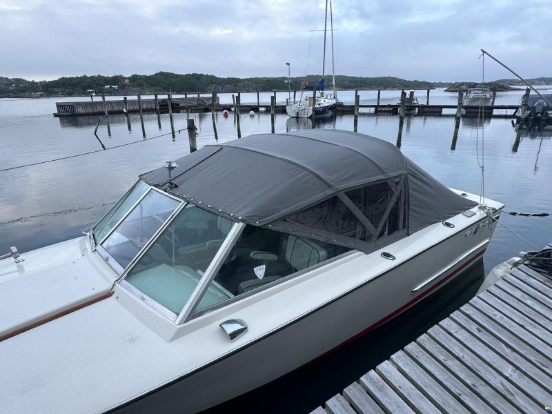 Chris Craft Lancer 23